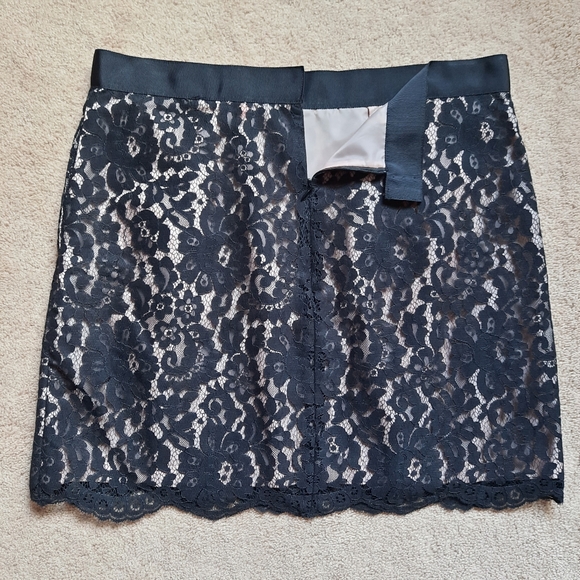 Joe Fresh Lace Mini Skirt Black - Picture 4 of 4